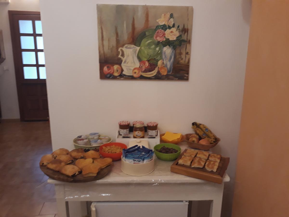 Bed and Breakfast La Terra Di Mingo Вадо-Лигуре Экстерьер фото